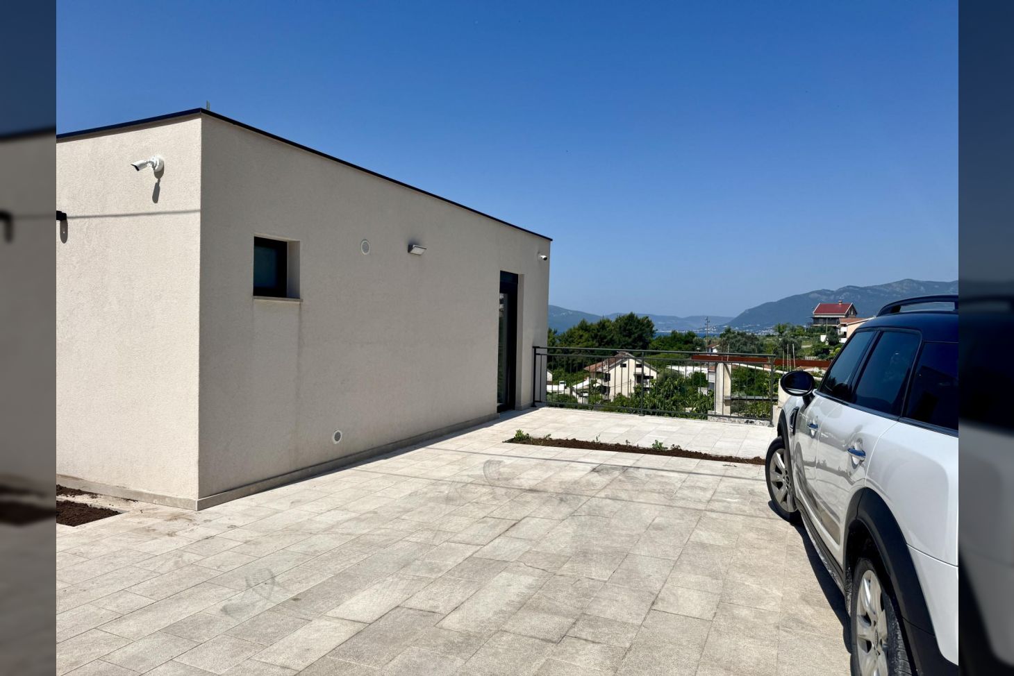 Duplex Apartment for Rent Tivat with Large Terraces, Montenegro – MRERMB3