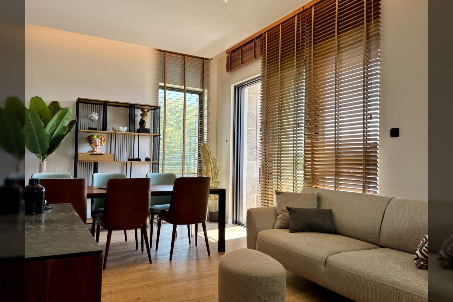 Three Bedroom Apartment Boka Place Porto Montenegro, Montenegro – MRERMB4