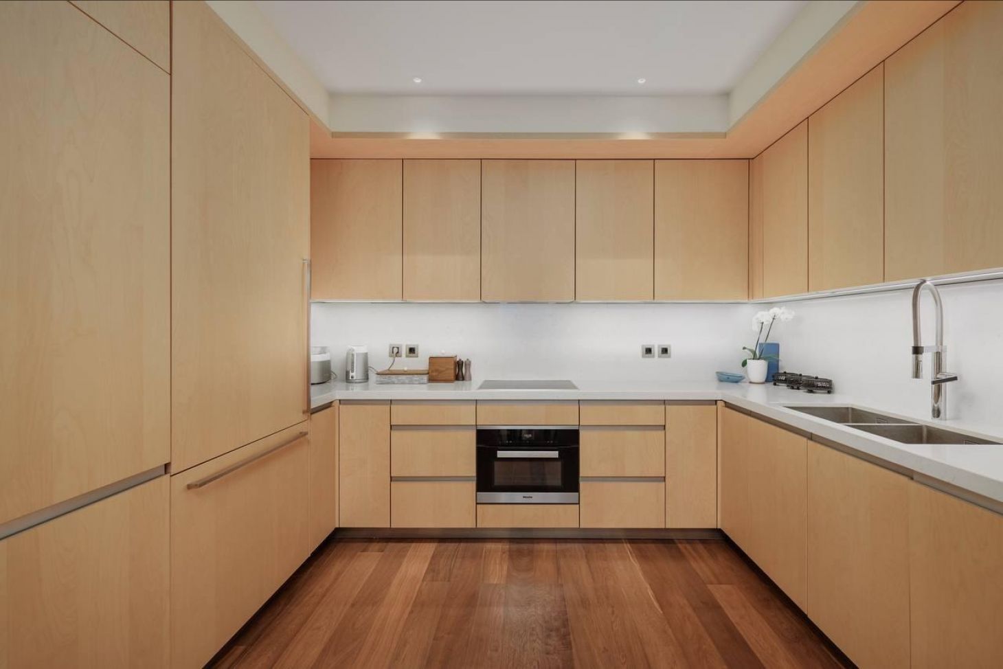 Luxury Apartment Porto Montenegro – 3 Bedrooms, Prime Living, Montenegro – MREMB4