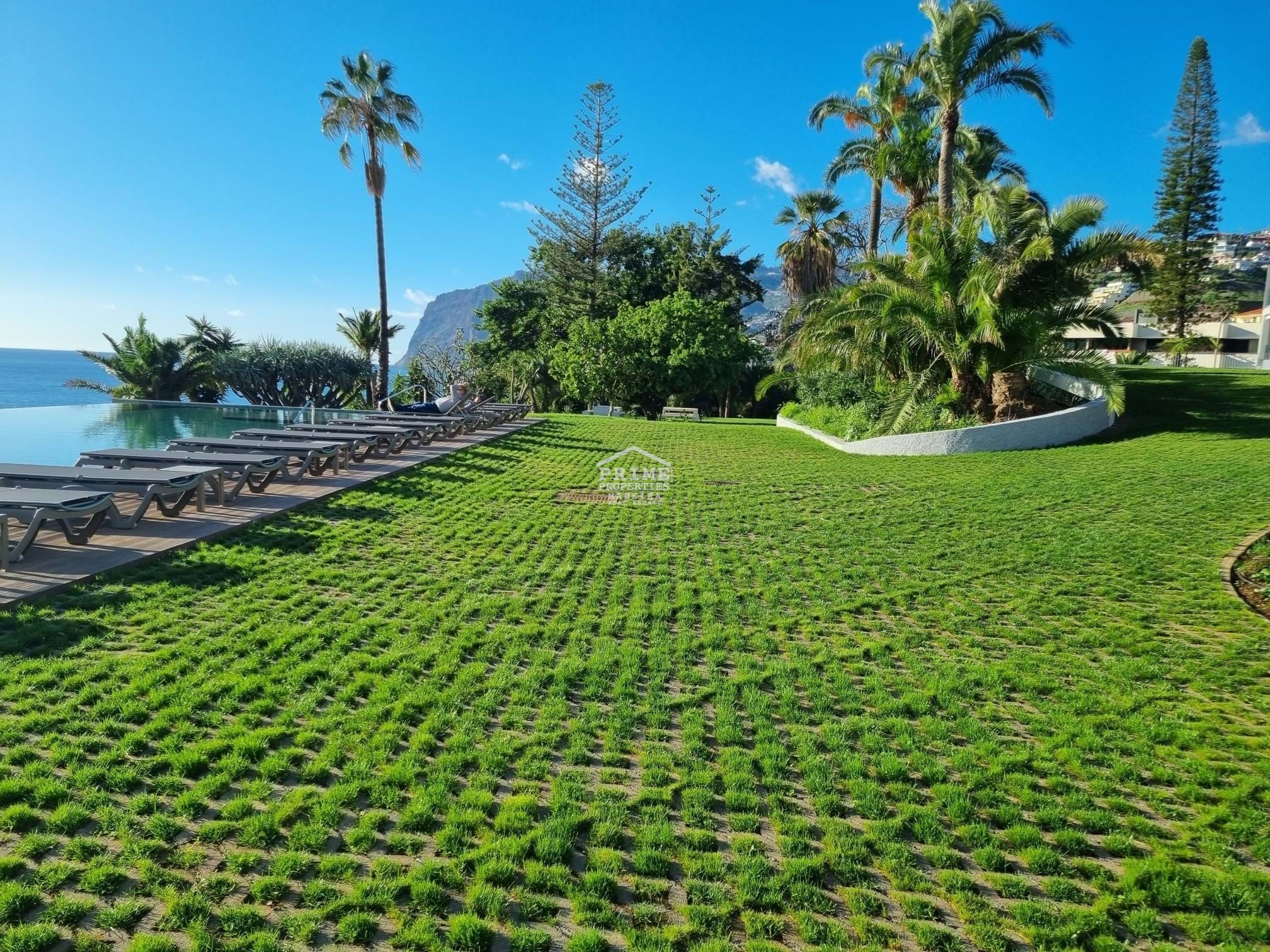 4 bedroom Apartment in São Martinho, Ilha Da Madeira, Portugal – 1270 T4 (a)