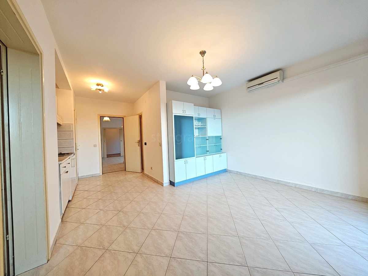 2 bedroom apartment in Malinska-Dubašnica, Croatia – 103575