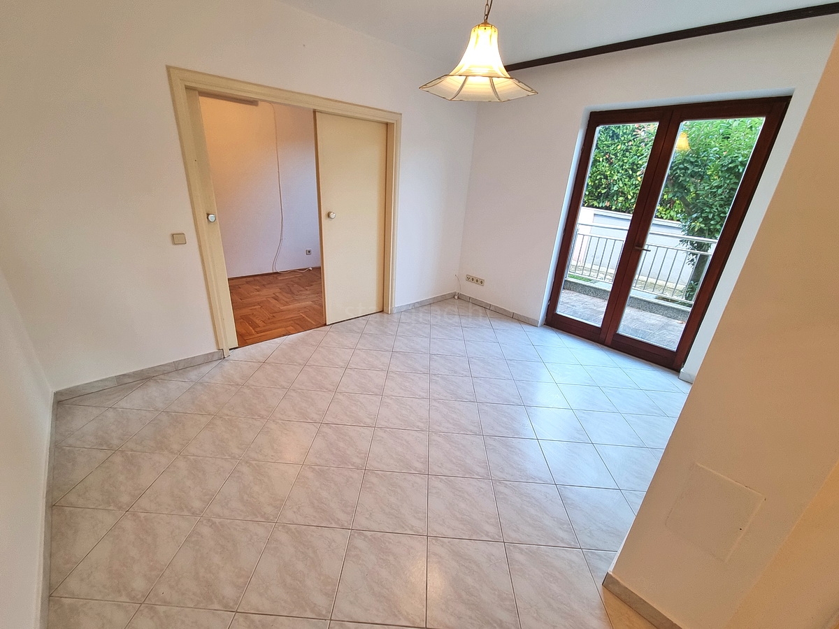 2 bedroom apartment in Malinska-Dubašnica, Croatia – 103575