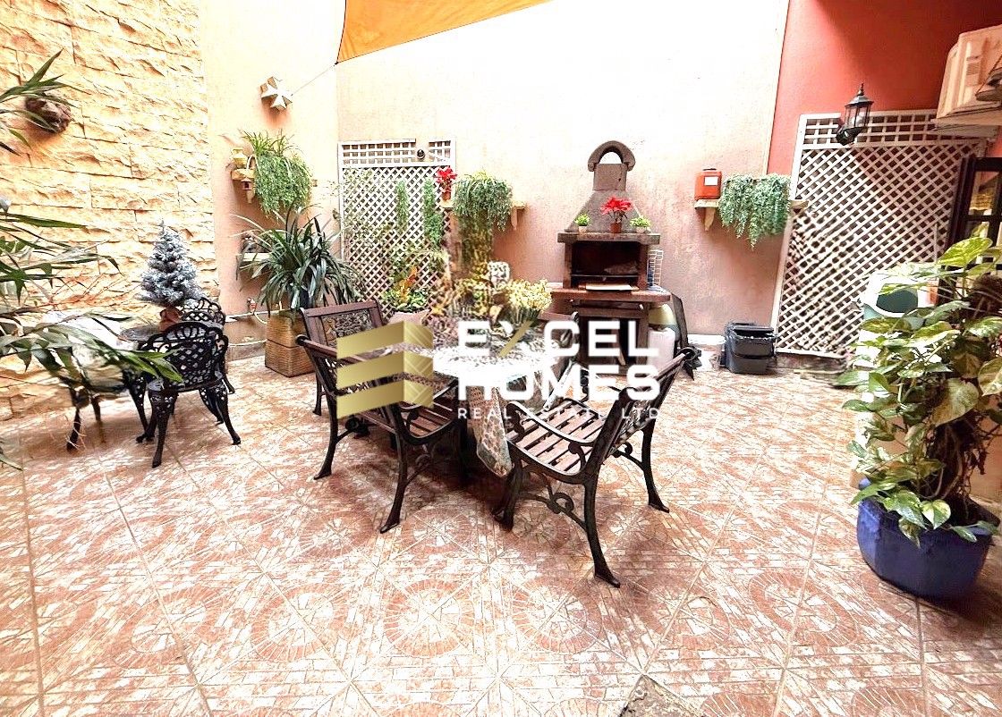 5 bedroom Character House in Birkirkara, Malta – 65402