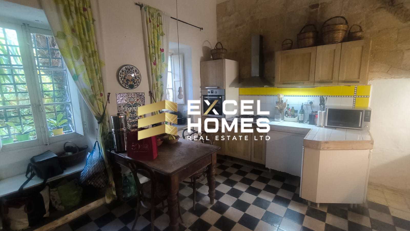 5 bedroom Palazzo in Birkirkara, Malta – 65320