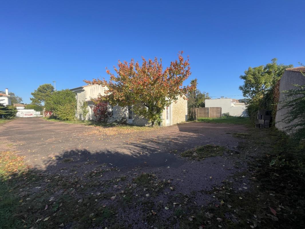 6 bedroom longere in La Tremblade, Charente-Maritime, France – 31731BE461FC4943