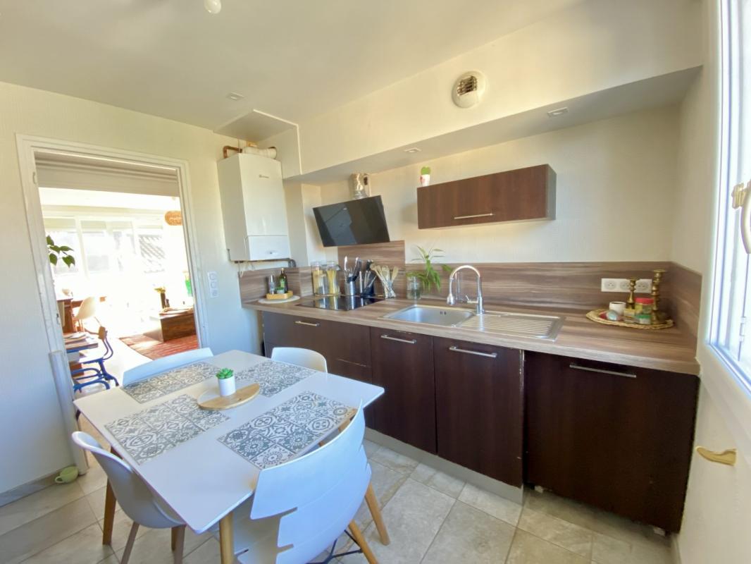 4 bedroom t5 in Millau, Aveyron, France – 3D1CDF33C1B94260