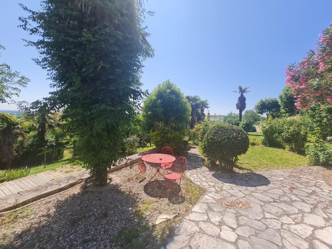 9 bedroom immeuble in Lectoure, Gers, France