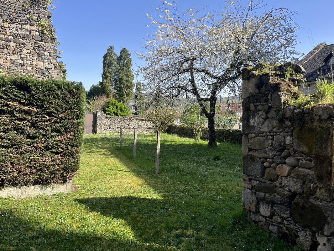 immeuble in Beaulieu Sur Dordogne, Corrèze, France – 1C3BEC508CCA446D