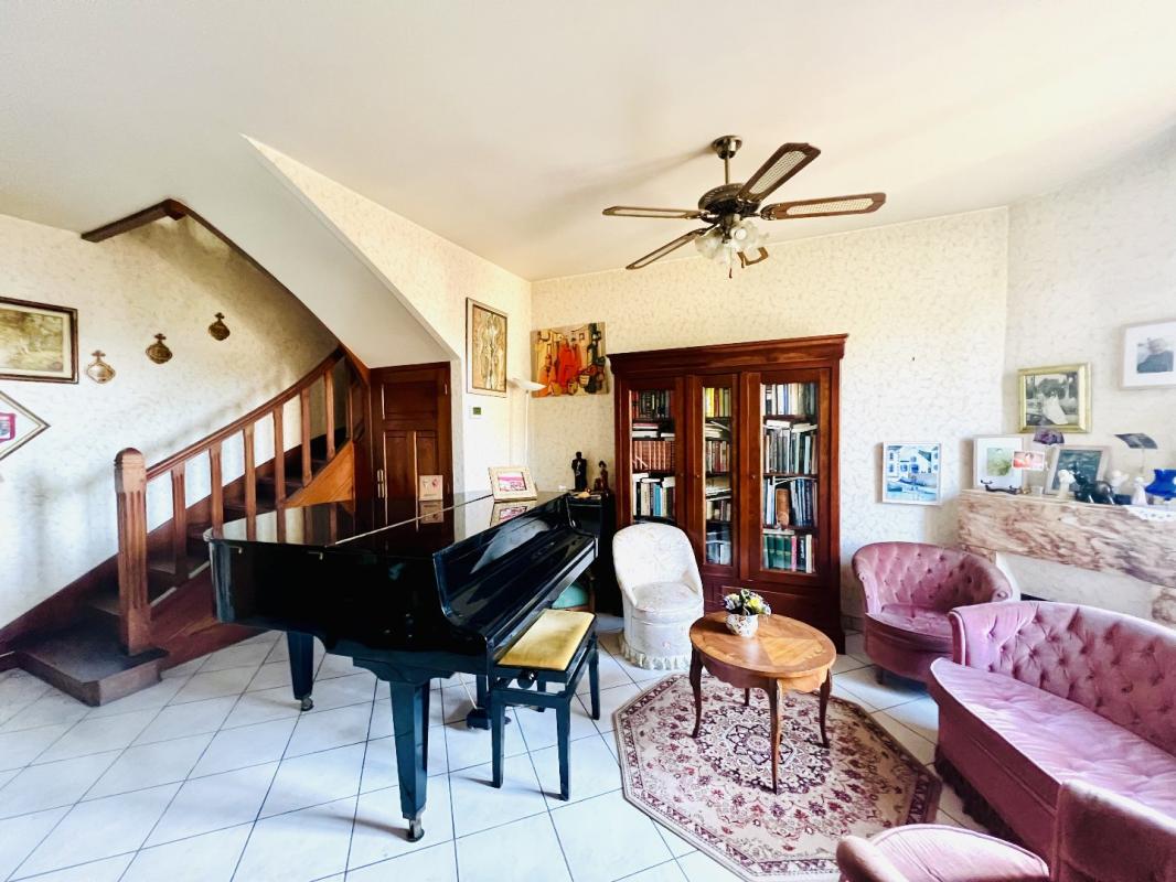 4 bedroom maison in Albi, Tarn, France – A228D48D548A4929