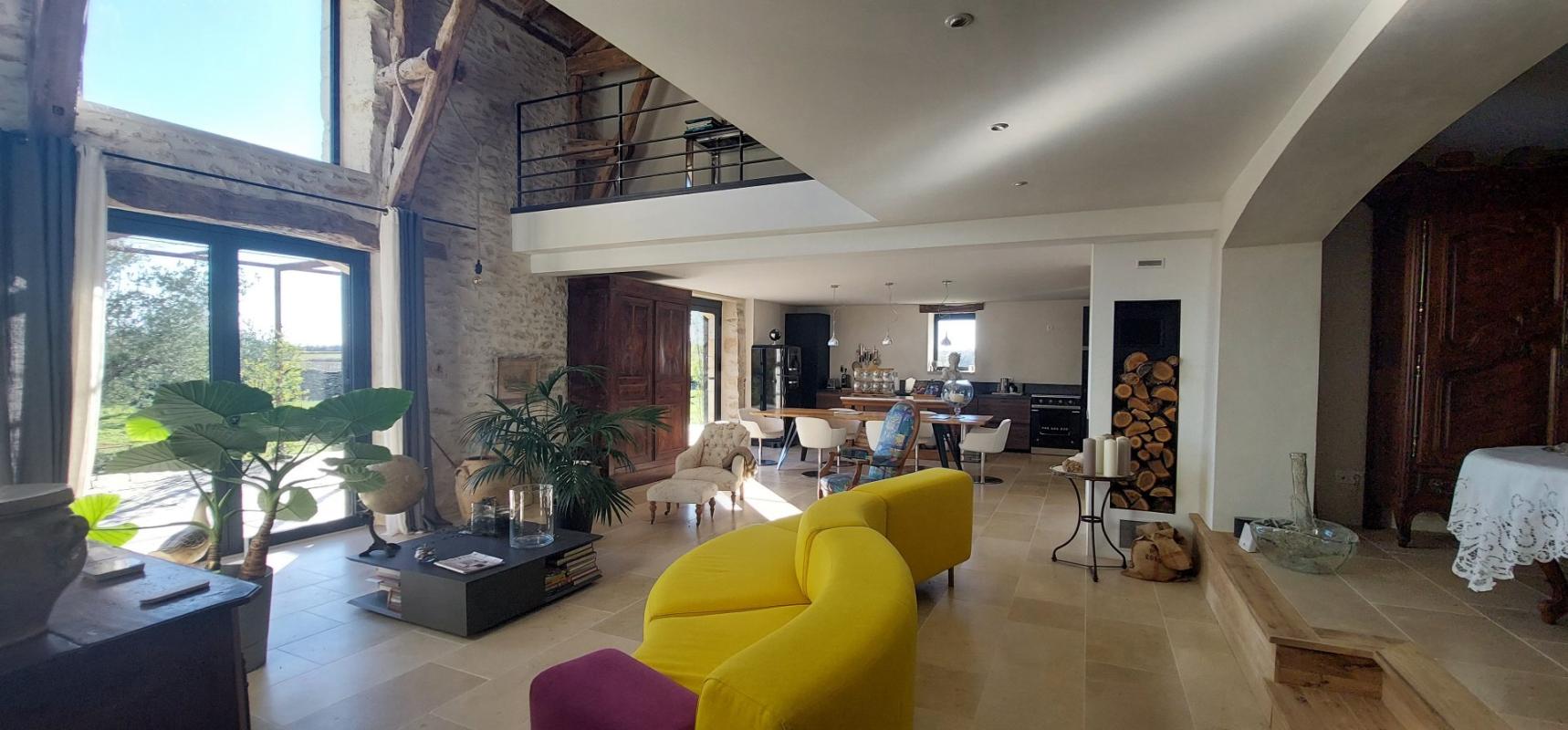 4 bedroom maison in Cremps, Lot, France