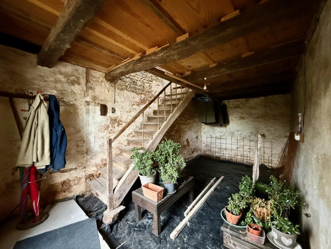 2 bedroom maison situee en campagne in Caunay, Deux-Sèvres, France