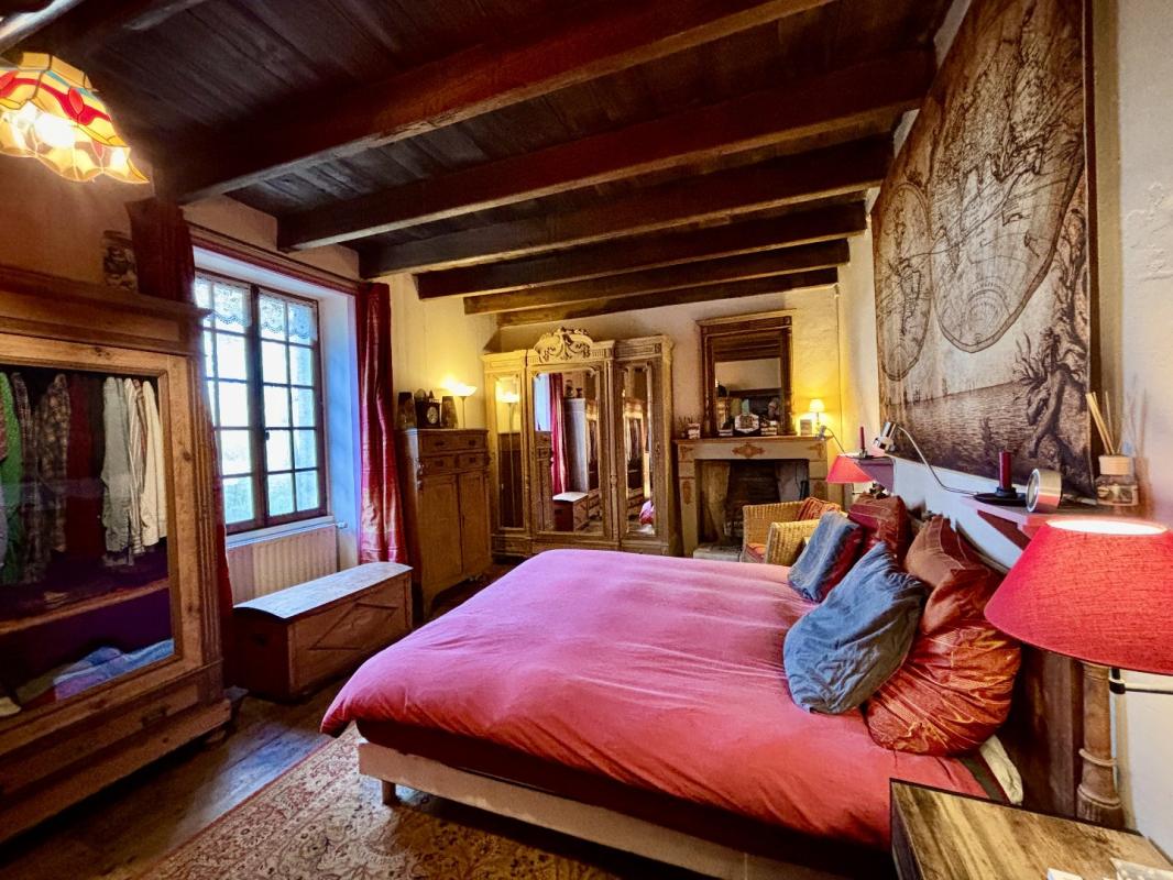 6 bedroom propriete in Saint Gourson, Charente, France