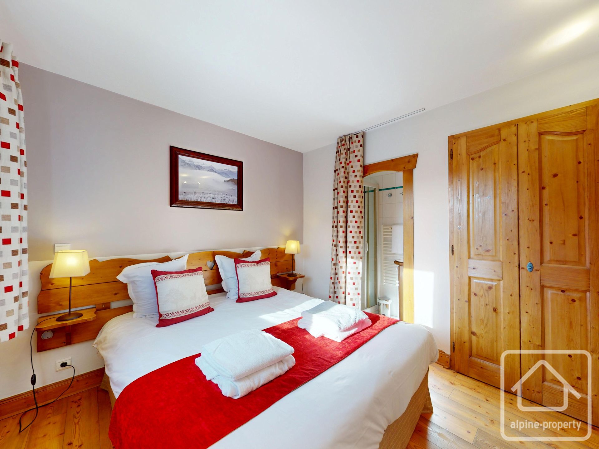 Furnished Apartment Under A Commercial Lease, With 2 Bedrooms, 2 Bathrooms, A Cellar, A Ski Locker, And A Parking Space. – ANCOLIELC