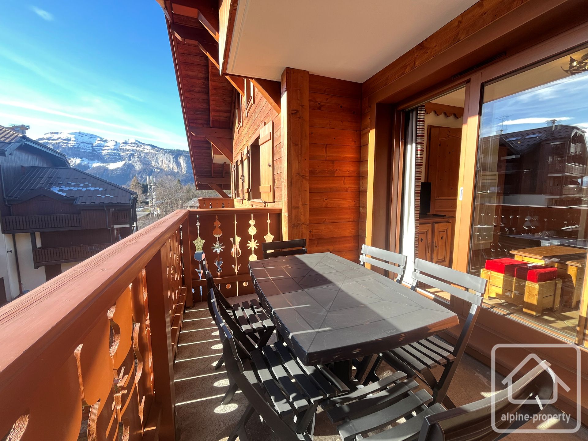 Furnished Apartment Under A Commercial Lease, With 2 Bedrooms, 2 Bathrooms, A Cellar, A Ski Locker, And A Parking Space. – ANCOLIELC