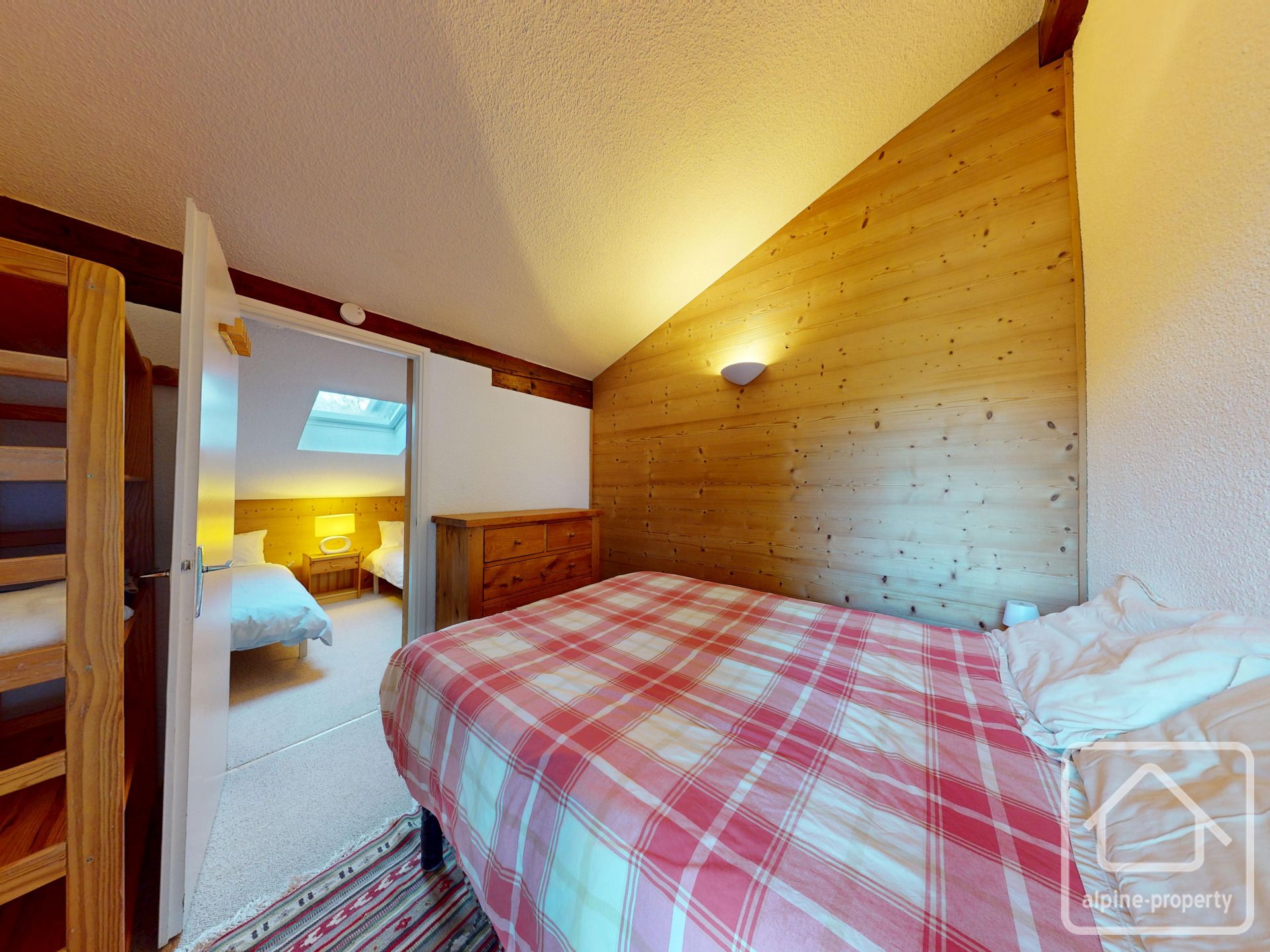 Two-bedroom Apartment With Storage Cave And Ski Locker In A Quiet Area. – APPTDUBOIS