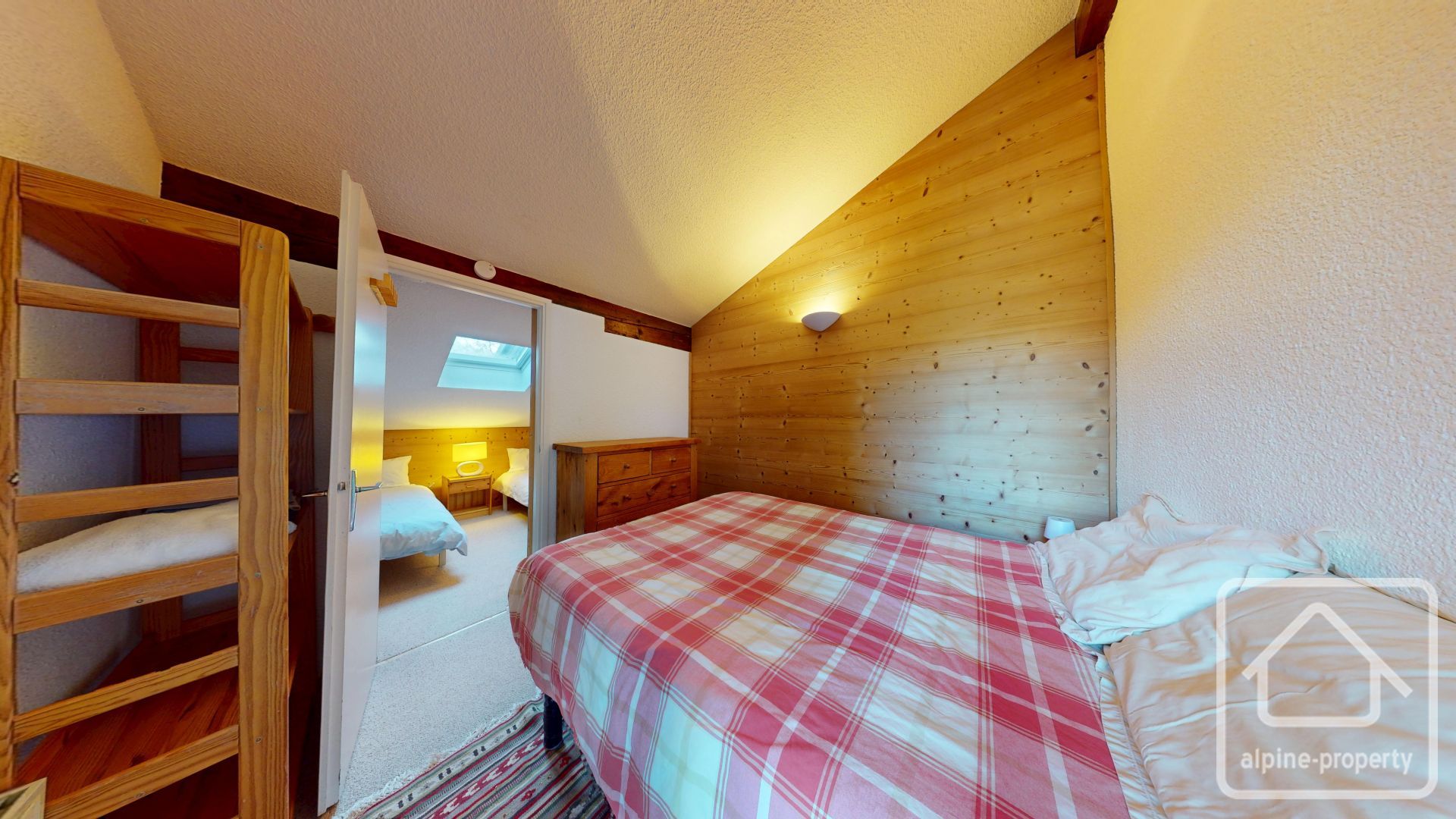 Two-bedroom Apartment With Storage Cave And Ski Locker In A Quiet Area. – APPTDUBOIS