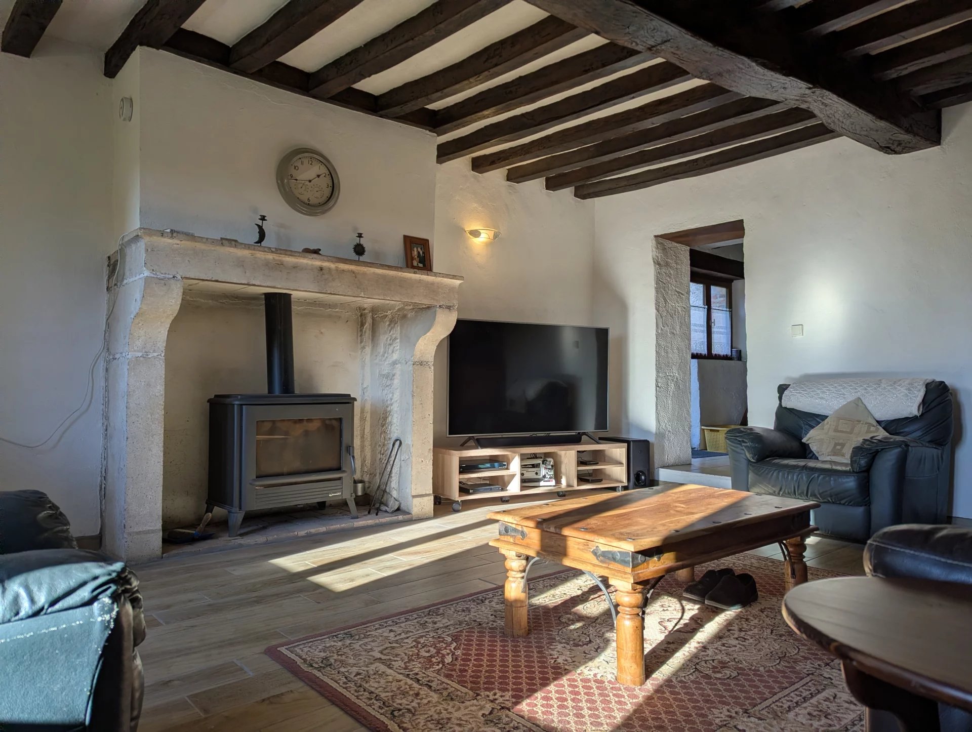 Beautifully presented 3 bedroom cottage, Poitou-Charentes – France – BVI83446