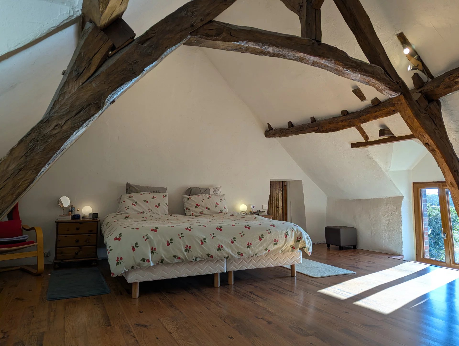 Beautifully presented 3 bedroom cottage, Poitou-Charentes – France – BVI83446