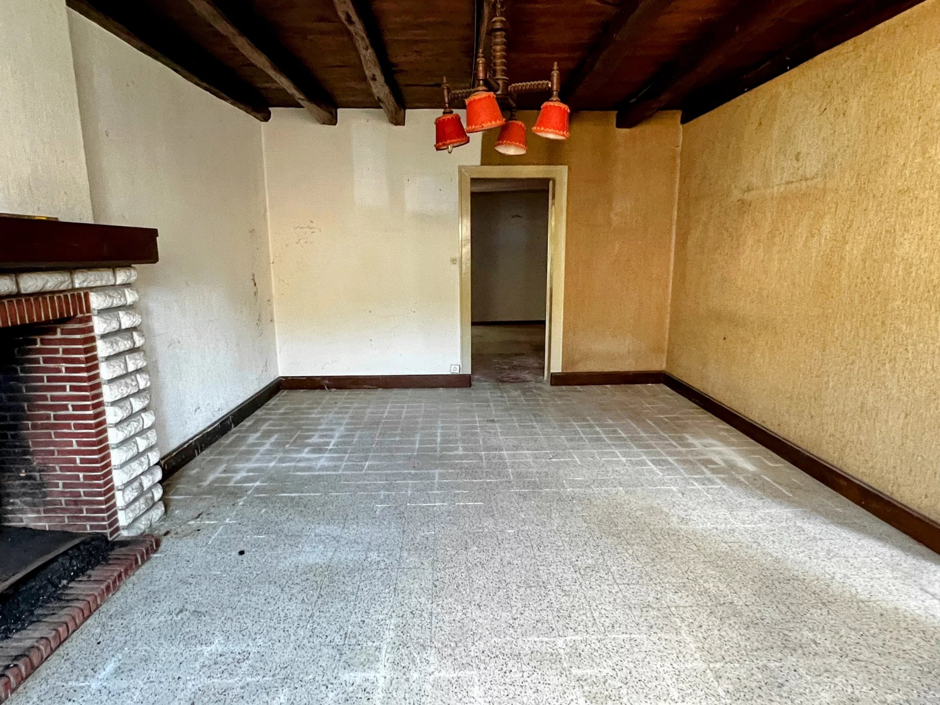 House to Renovate with Barn and Garden, Limousin – France – BVI81176