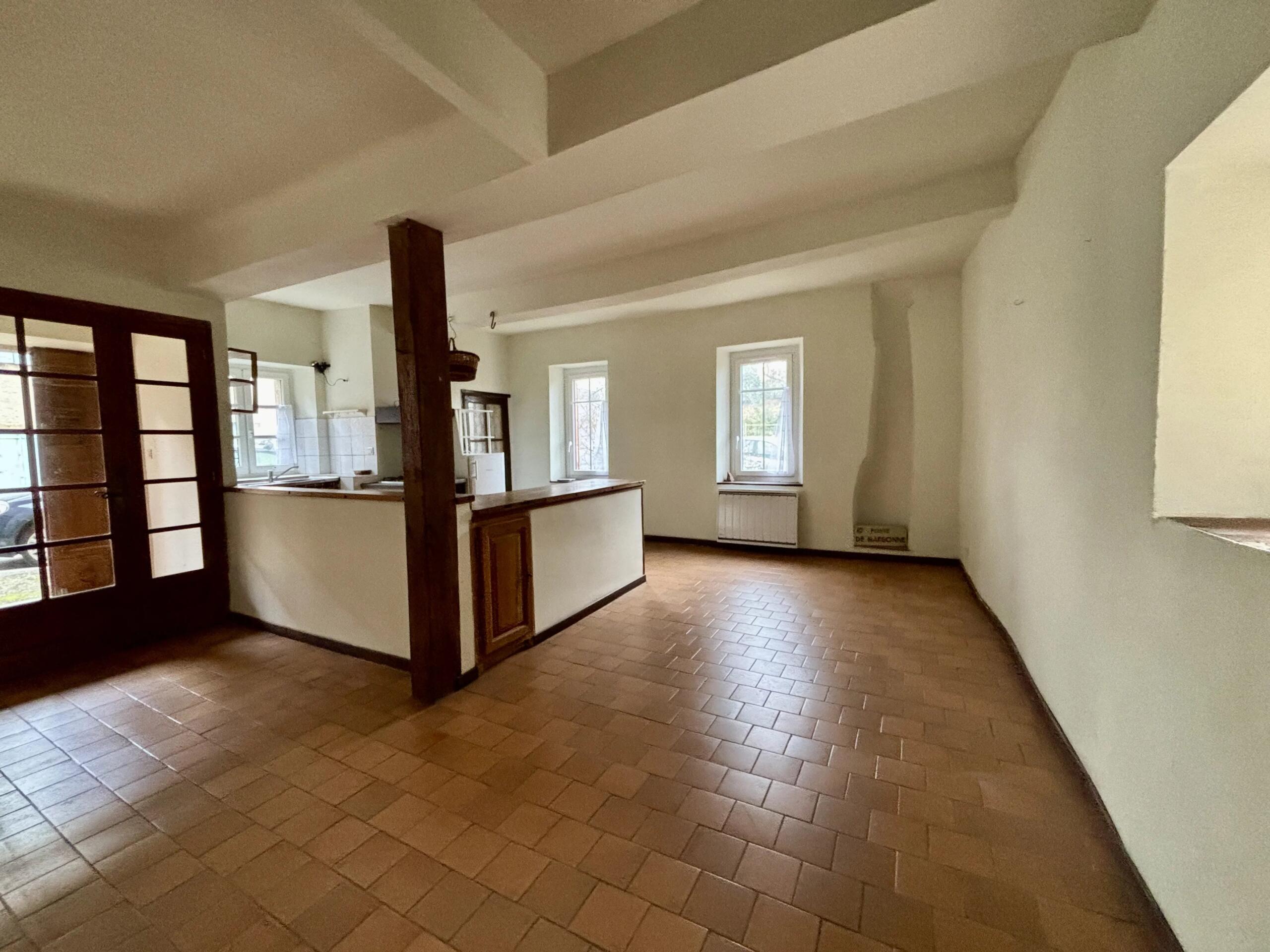 Charming stone house in sought-after Minervois village, Languedoc-Roussillon – France – BVI83867