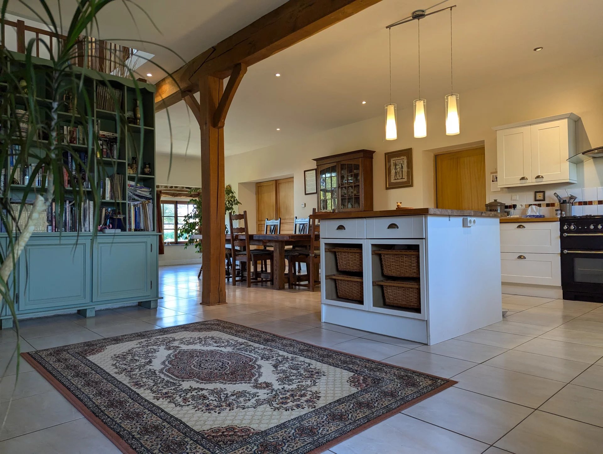 Outstanding 3-bedroom barn conversion in the Indre, Centre – France – BVI77976