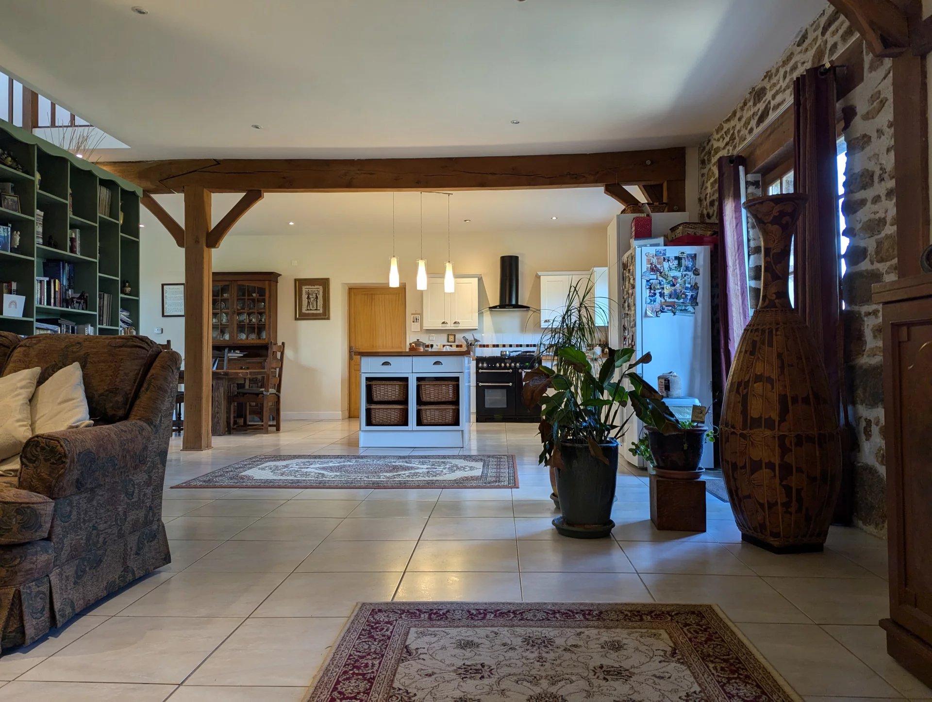 Outstanding 3-bedroom barn conversion in the Indre, Centre – France – BVI77976