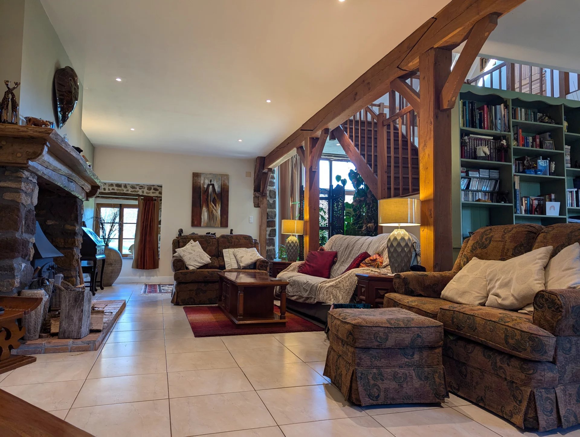 Outstanding 3-bedroom barn conversion in the Indre, Centre – France – BVI77976