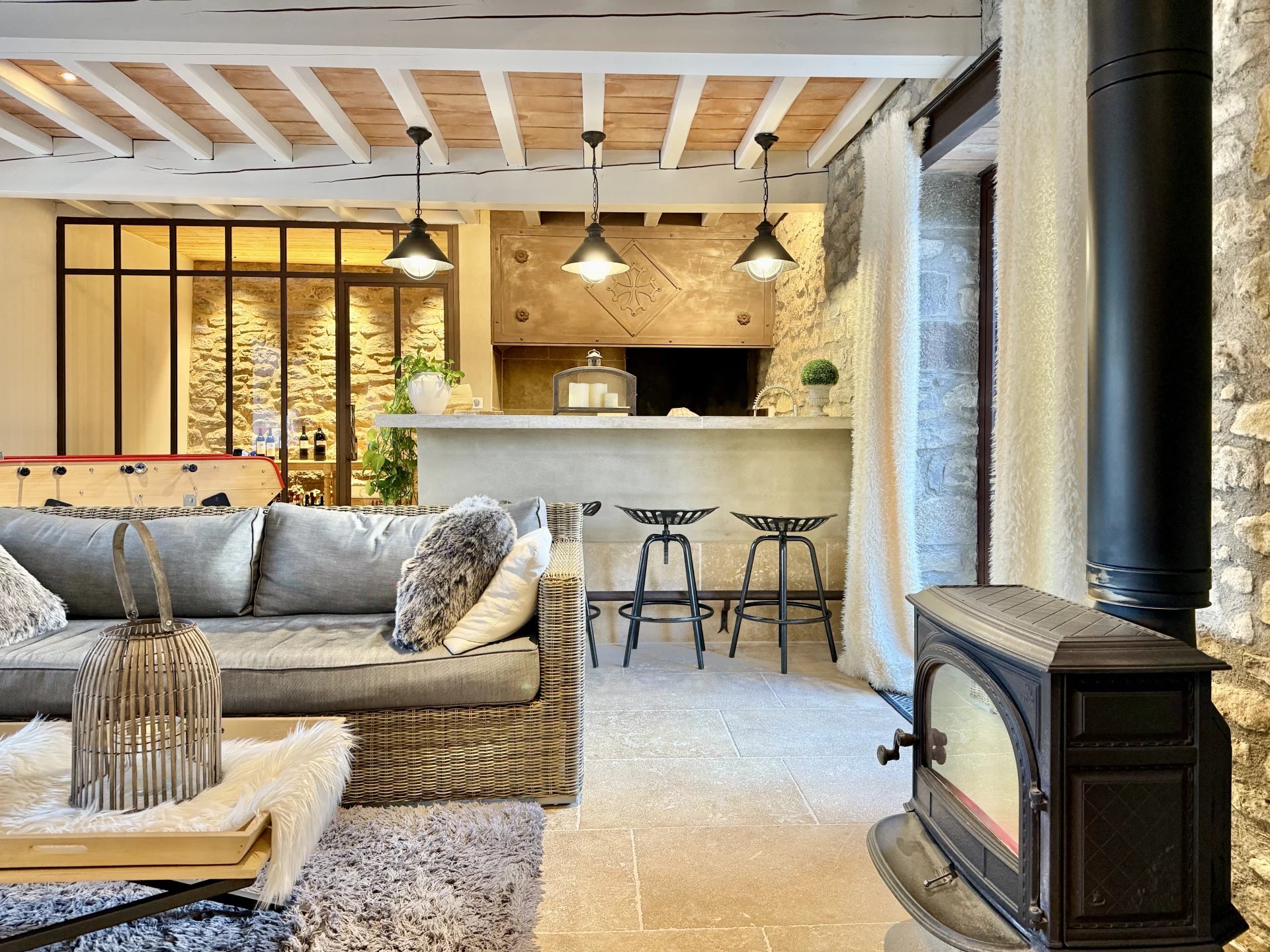 Superb property near Carcassonne offering a unique blend of ultra-modern design and character, Languedoc-Roussillon – France – BVI83559