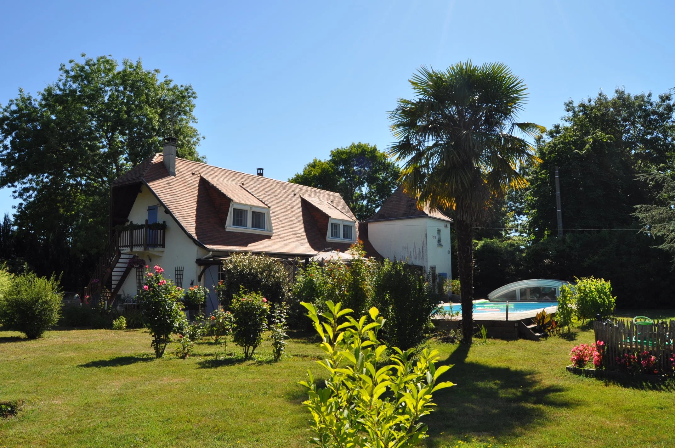 Large Perigourdine House with Second House Pool and Large Private Garden, Aquitaine – France – BVI83871