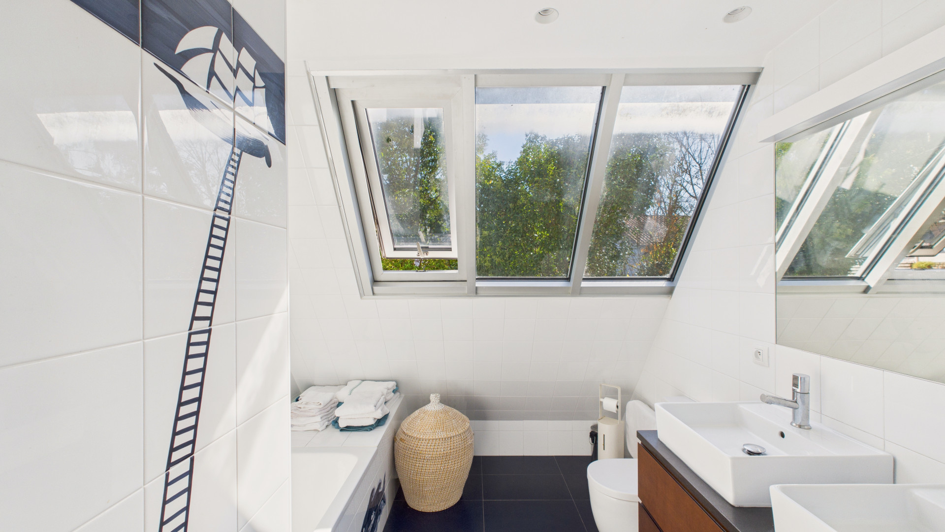 6 bedroom Villa in Hendaye, Pyrénées-Atlantiques, France – 428-05115P