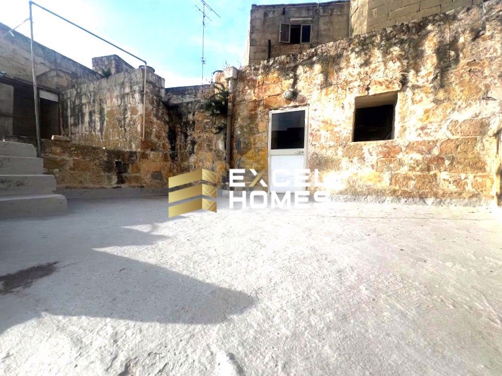 3 bedroom Character House in Qormi, Malta – 65448