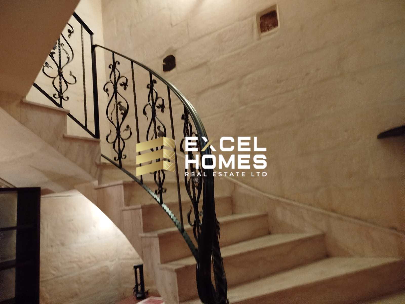 3 bedroom Maisonette in Hamrun, Malta – 65370