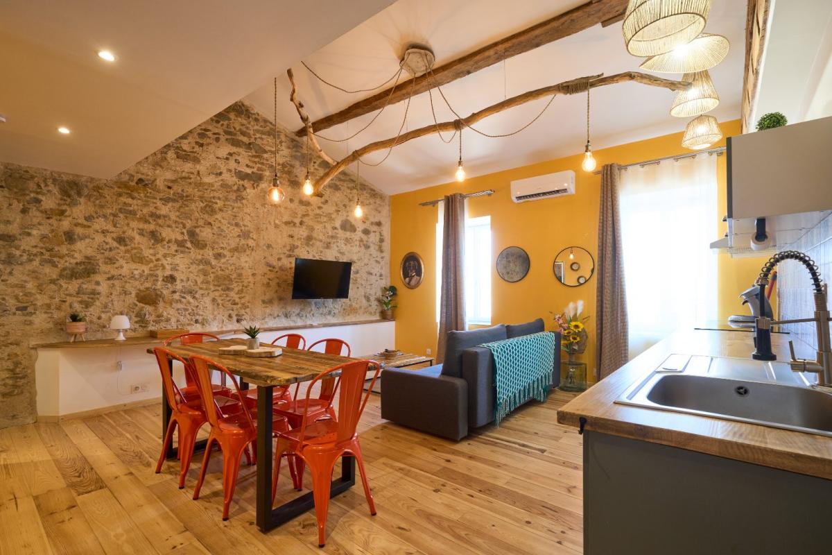 immeuble in Carcassonne, Aude, France – A66F6D29903A4DCF