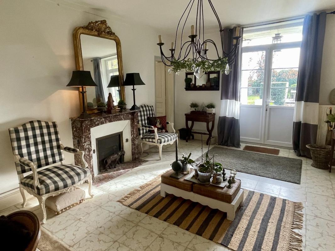 4 bedroom maison de maitre in Saint Denis Du Pin, Charente-Maritime, France