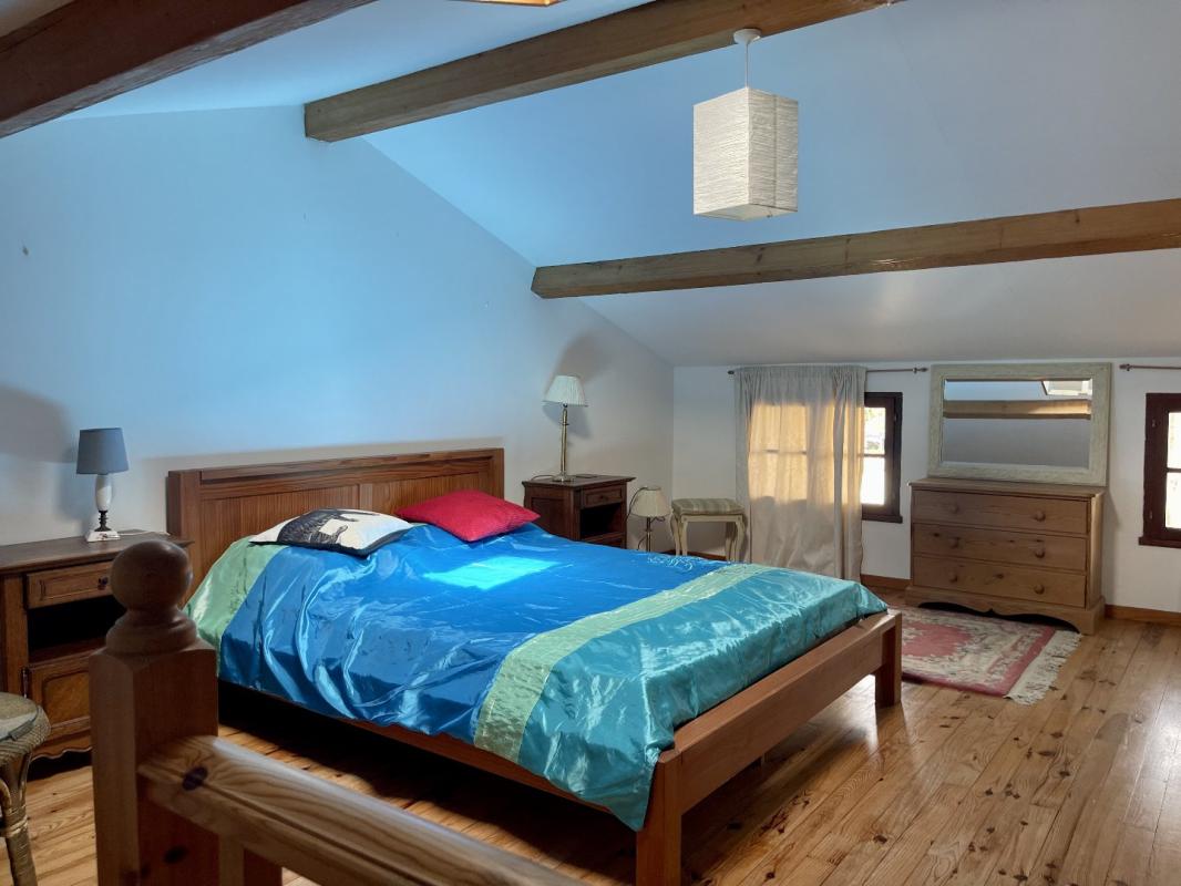 5 bedroom maison en pierres in Saint Mande Sur Bredoire, Charente-Maritime, France – 3271234DCBAA4C91