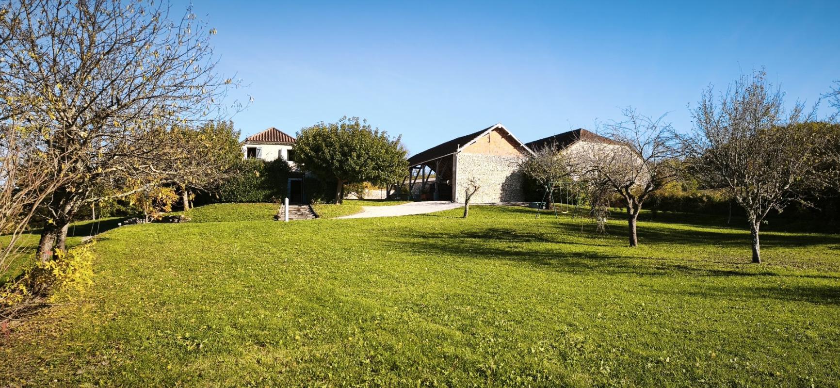 8 bedroom maison in Saint Laurent Lolmie, Lot, France – 015D9054DAA14758