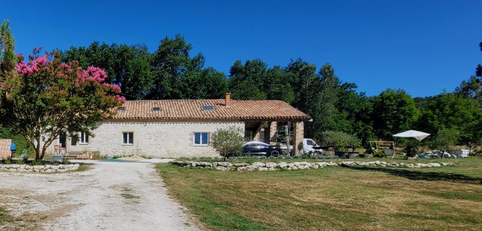 4 bedroom maison situee en campagne in Saint Amans De Pellagal, Tarn-et-Garonne, France – 06F34A96D8E9439A