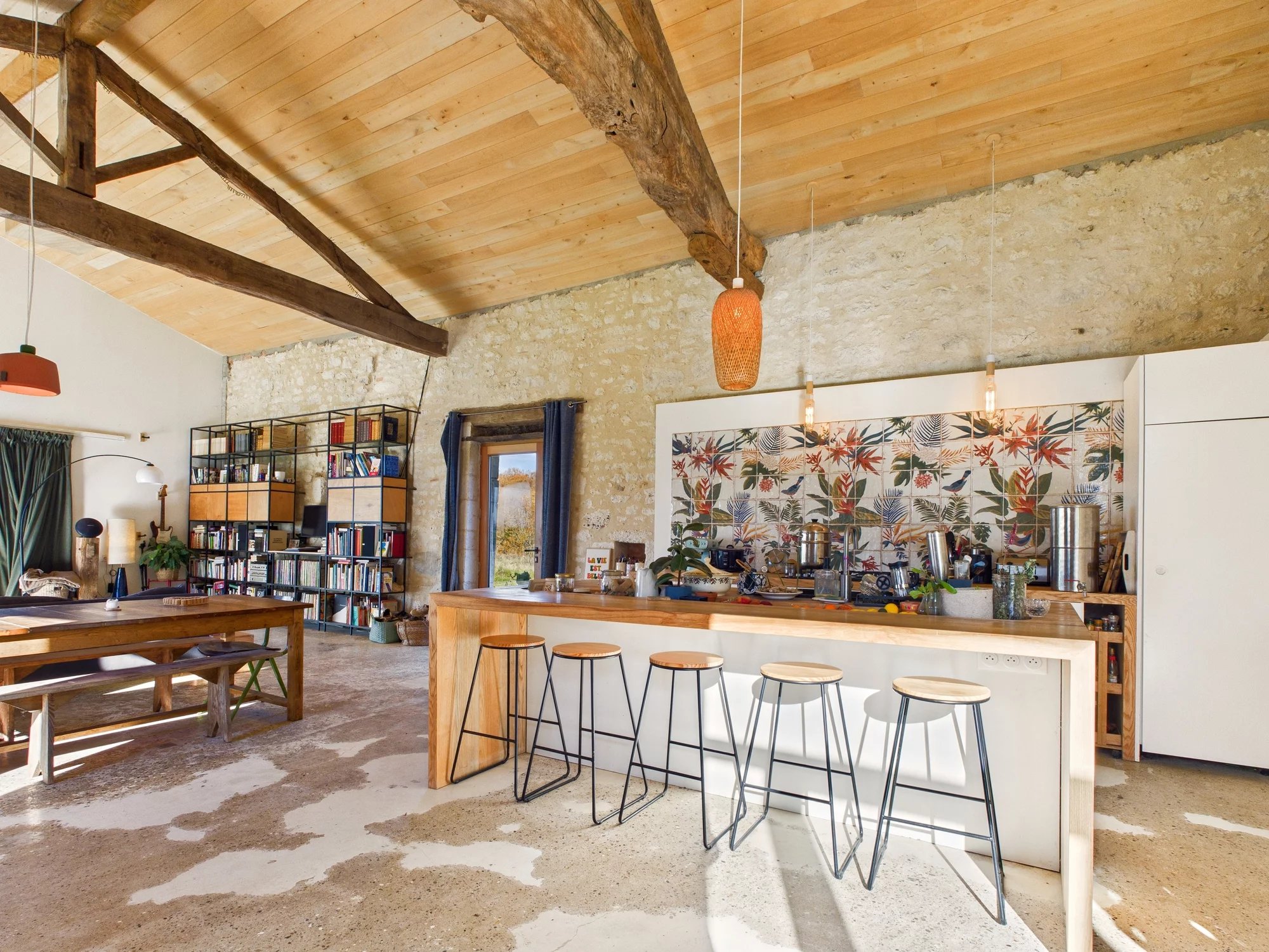 Two houses nestled in nature, on a vast 2-hectare plot, Aquitaine – France – BVI83063