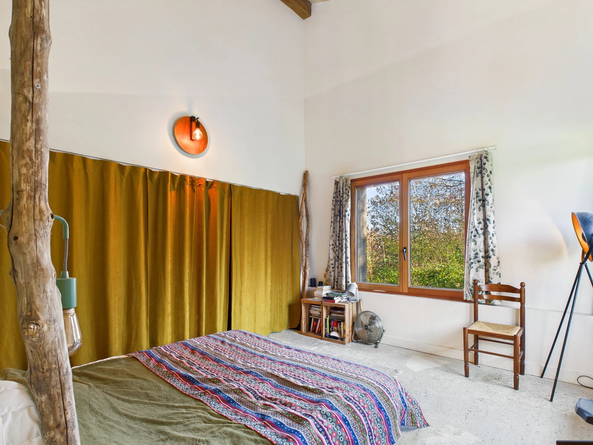 Two houses nestled in nature, on a vast 2-hectare plot, Aquitaine – France – BVI83063