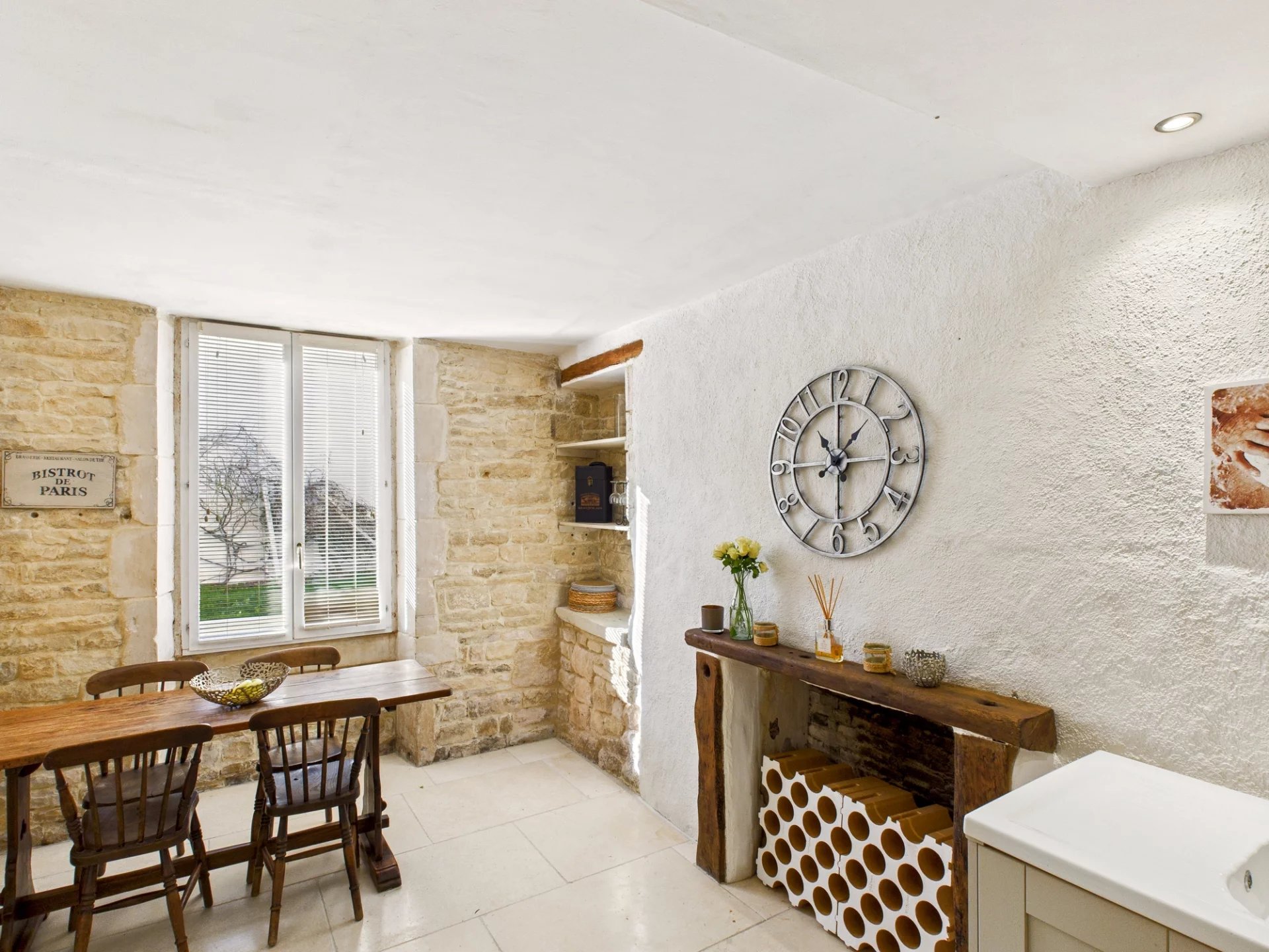 Charming Stone House with Three Bedrooms and Two Bathrooms, Poitou-Charentes – France – BVI83714