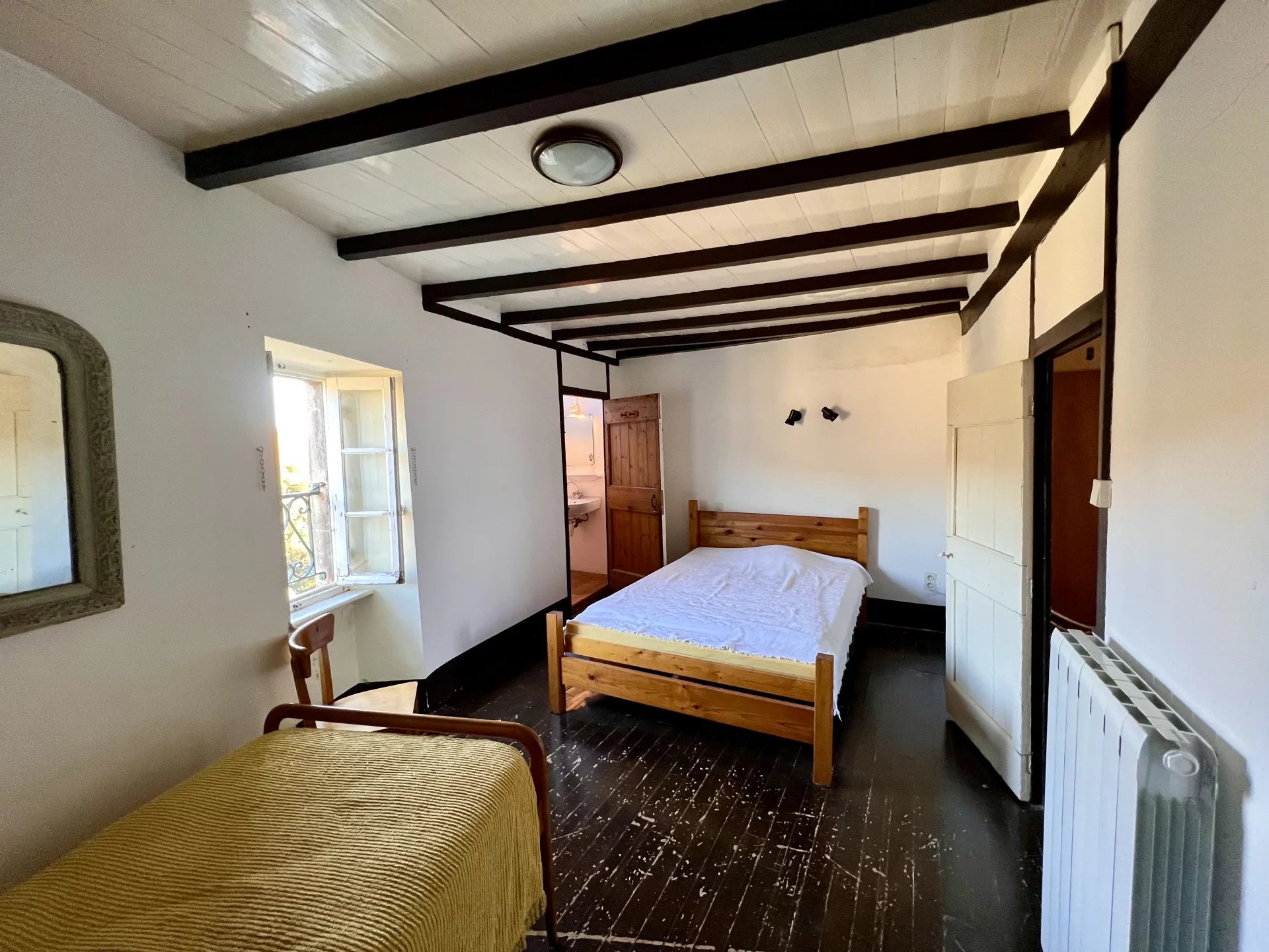 An historic hideaway with remarkable view, Languedoc-Roussillon – France – BVI83792