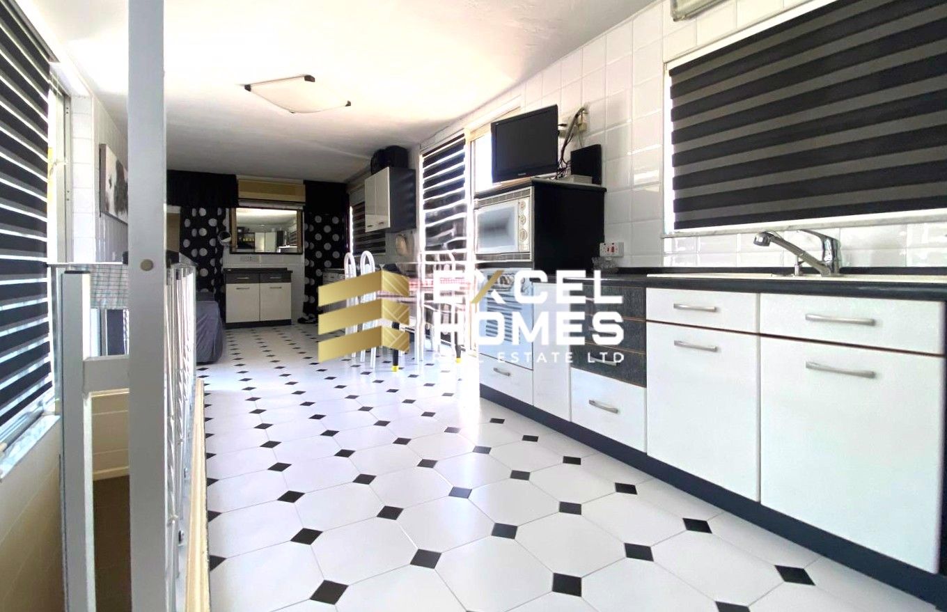 4 bedroom Terraced House in Tarxien, Malta – 65508