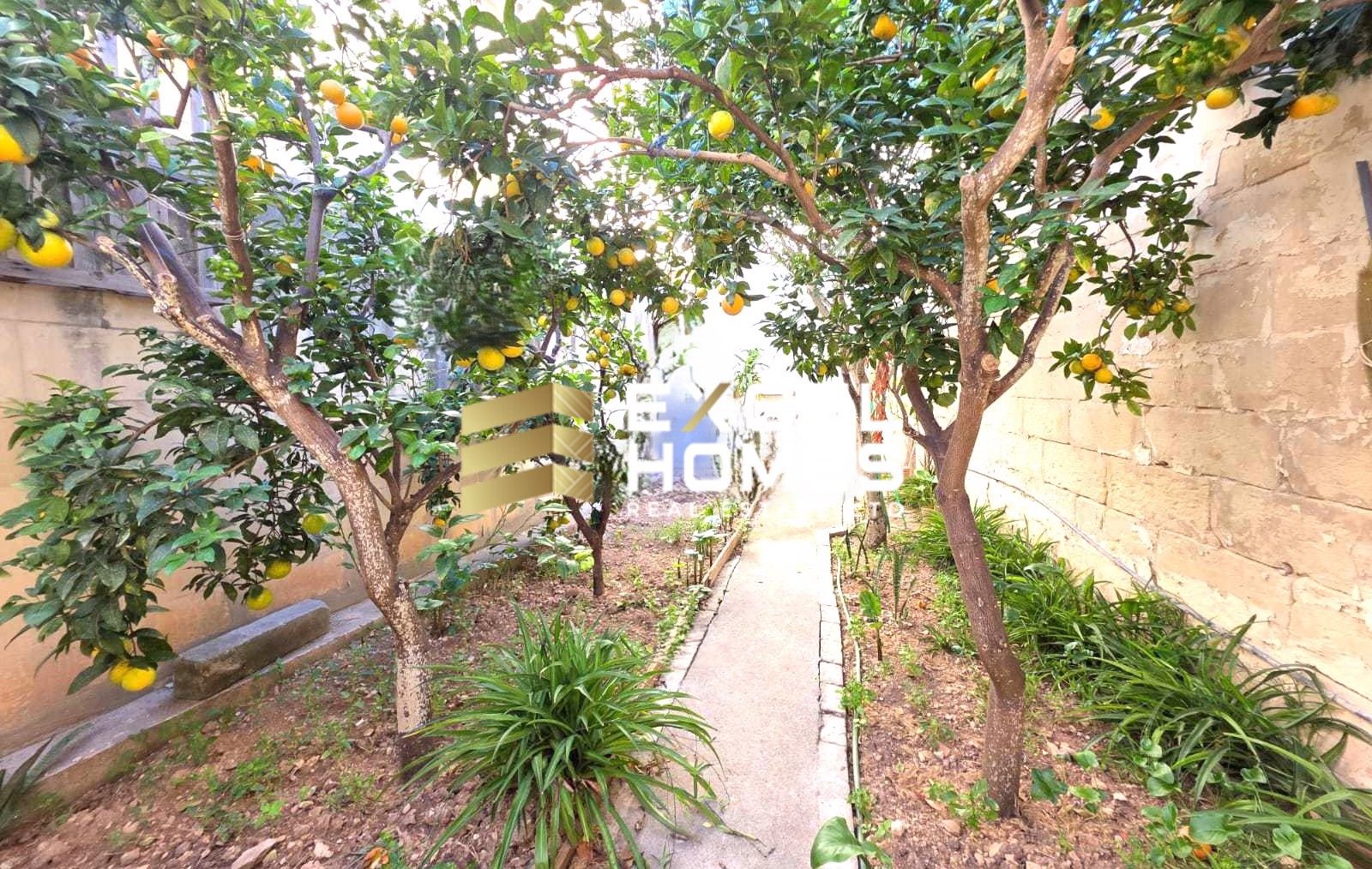 3 bedroom Terraced House in Siggiewi, Malta – 65506