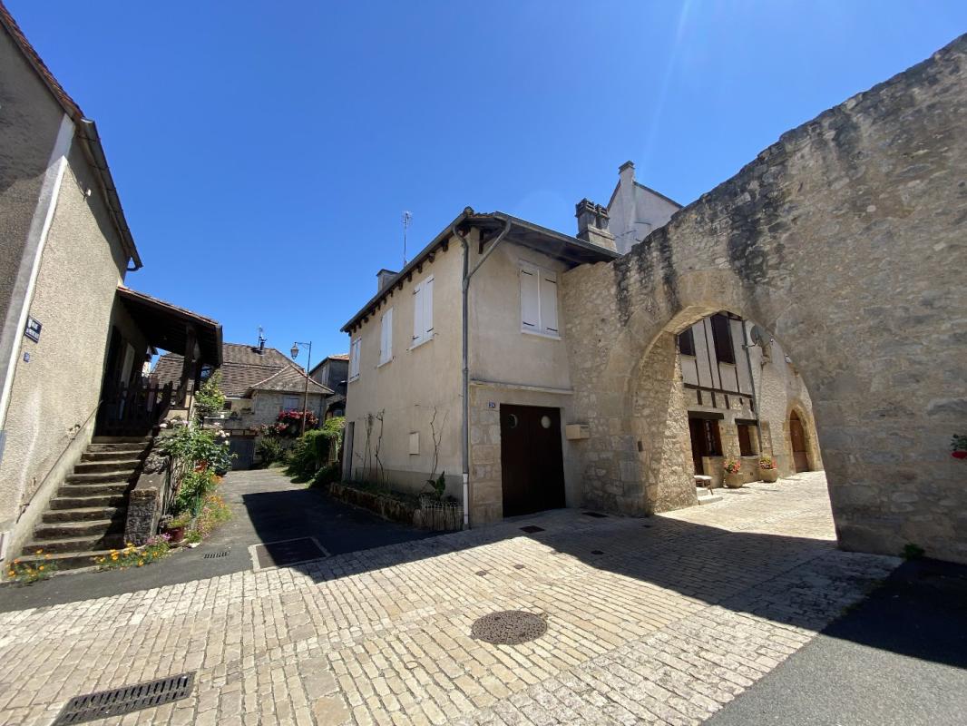 1 bedroom maison a renover in Bretenoux, Lot, France – 8C4C66E1783F437E