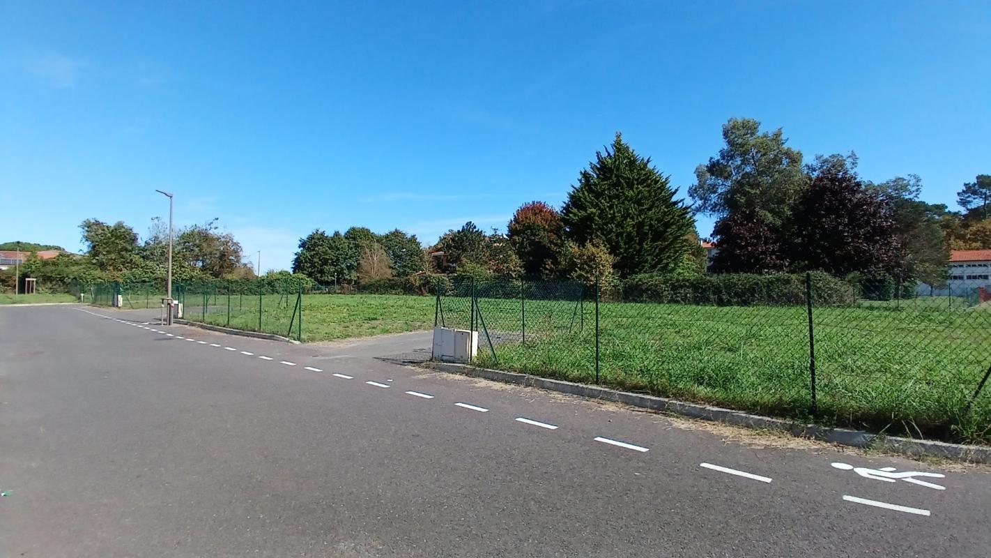 terrain in Dax, Landes, France – FEA8BEDC94C346FD