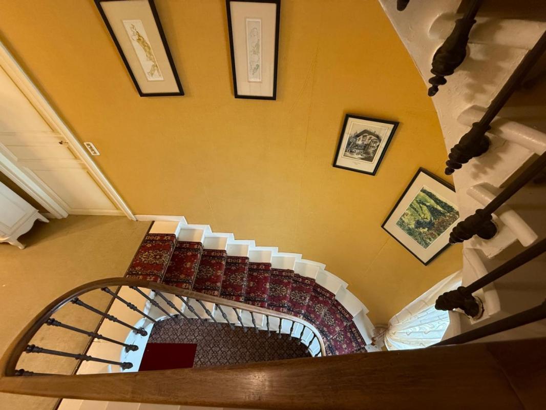 8 bedroom demeure in Moux, Aude, France