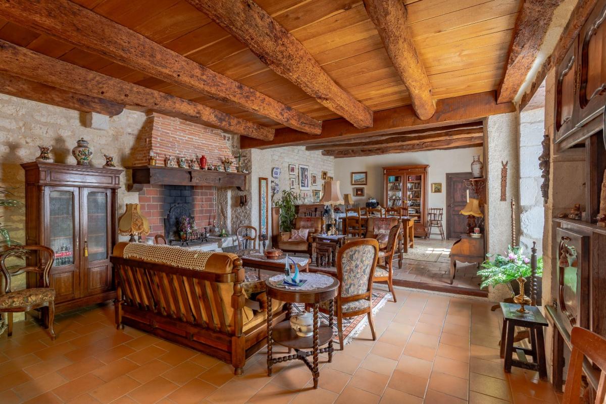 4 bedroom maison en pierres in Villeneuve Sur Vere, Tarn, France