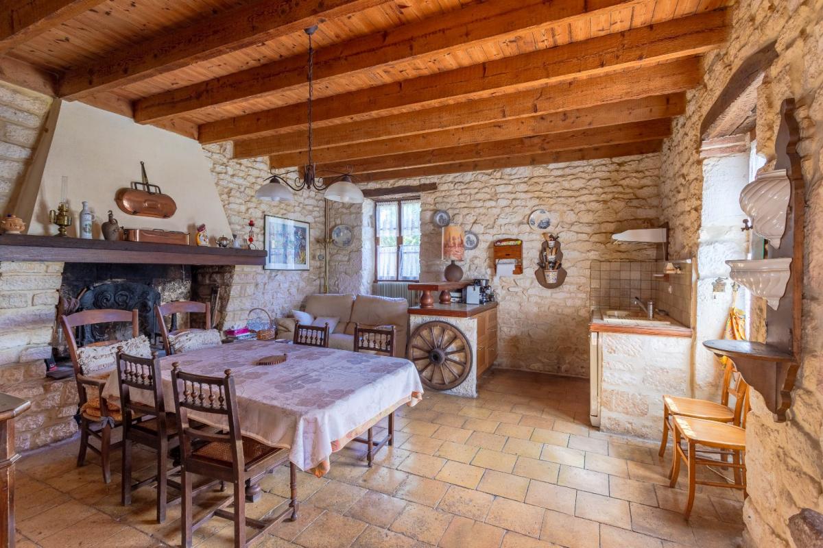 4 bedroom maison en pierres in Villeneuve Sur Vere, Tarn, France