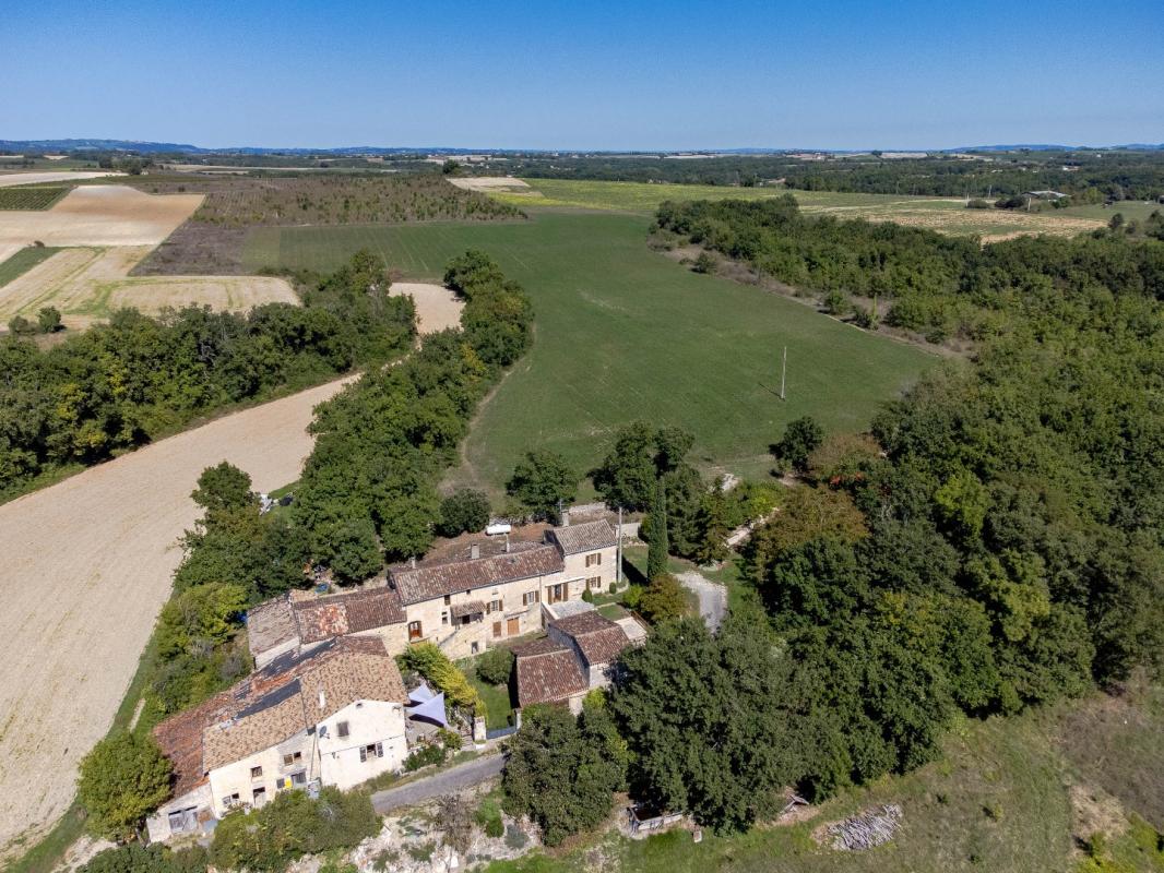 4 bedroom maison en pierres in Villeneuve Sur Vere, Tarn, France