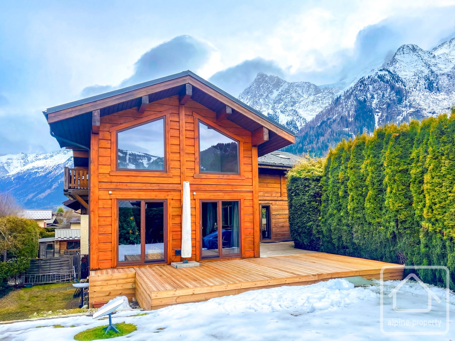 4 En Suite Bedroom Chalet With Garden, Gym & Sauna, Garage, Mountain Views – CHOUCA